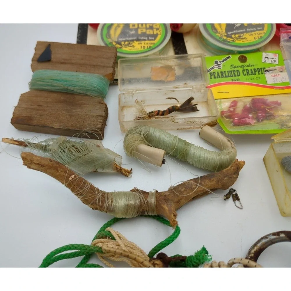 72+ pc Vtg Fishing Lot Lures Popfly Jig Shad Hooks Sinkers Monofilament Net Bobs